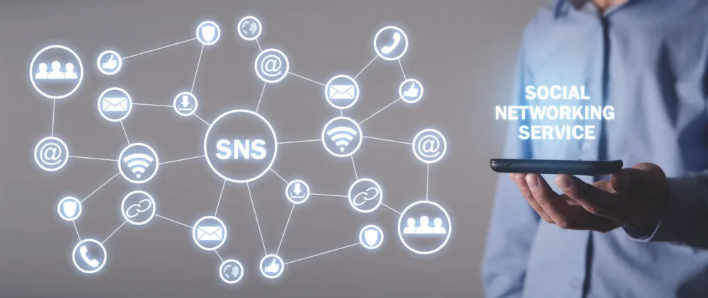 網羅的なSNS活用