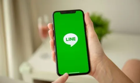 LINE広告とは？運用の仕組み・審査の流れ・事例などを解説！