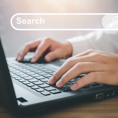 Google検索結果に多数表示！AI OverViewとは？